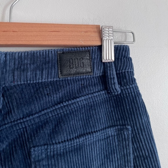 Urban Outfitters BDG Blue High Waist Corduroy Mom Jeans - Picture 6 of 10